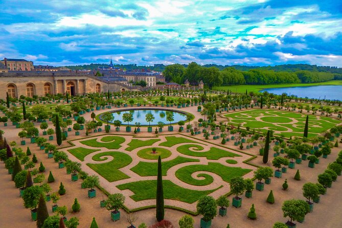 Private Tour to Versailles by Train from Paris - Discover the Majesty of Versailles on a Private Tour from Paris