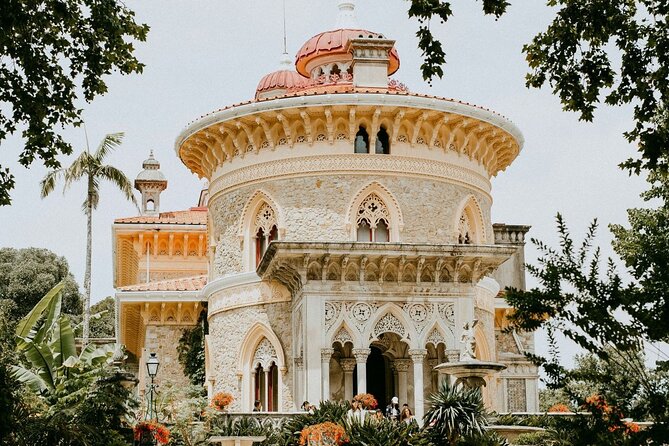 Private Tour to Visit the Monuments in Sintra 5 Hours - Key Points