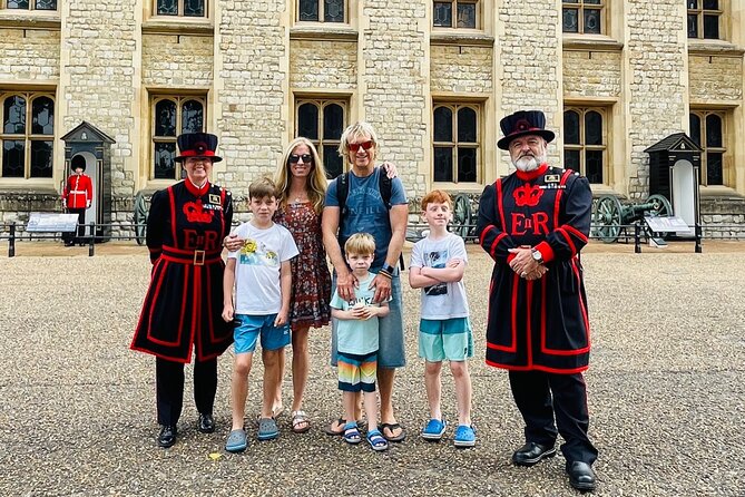 Private Tour: Tower of London with Private Guide - Key Points