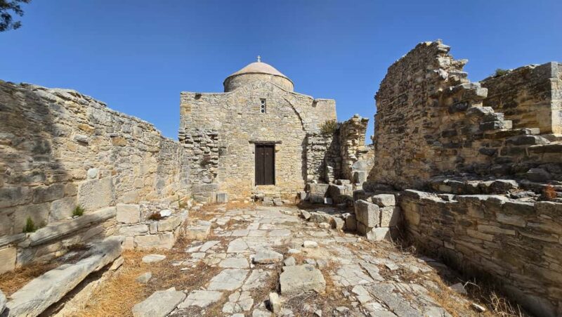 PRIVATE TOUR | Troodos Mountain: Waterfall, Villages & Lunch - Walk to the Hidden Kallidonia Waterfalls