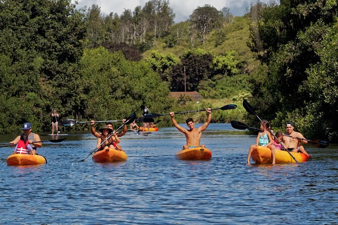 PRIVATE TOUR-Ultimate North Shore Experience - Kayaking and Paddleboarding Along Haleiwa River