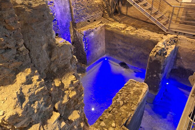 Private tour: Underground Rome - Tour Guide Experience and Knowledge