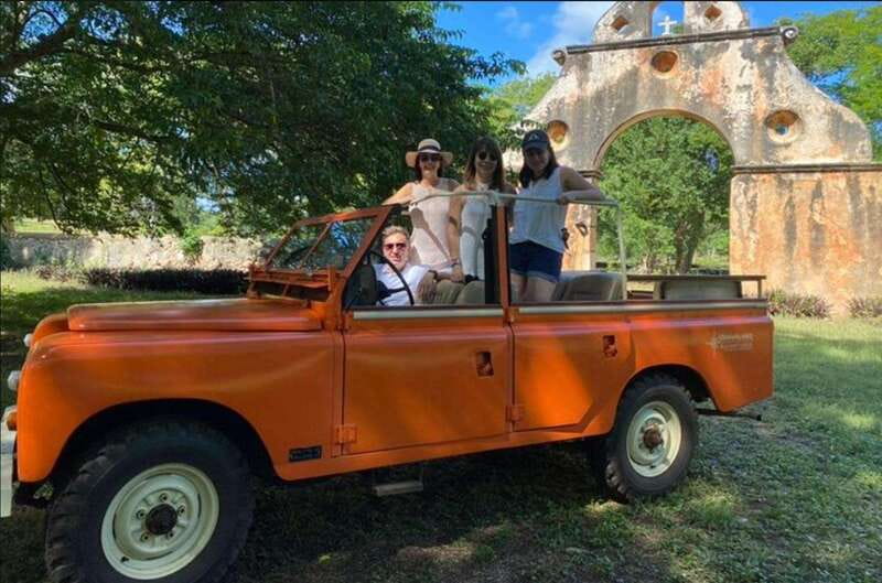 Private Tour Uxmal Land Rover Vintage safari & Mayan brunch - Experience the Unique Charm of the Private Uxmal Land Rover Safari with Mayan Brunch
