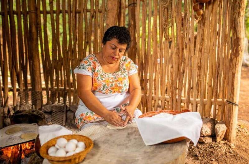 Private Tour Uxmal Land Rover Vintage safari & Mayan brunch - What Sets This Tour Apart from Similar Uxmal Trips