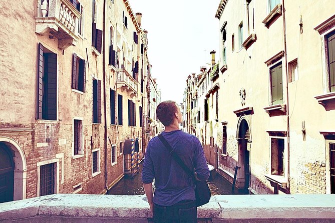 Private Tour: Venice Art and Architecture Walking Tour - Navigating Narrow Canals and Unique Streets