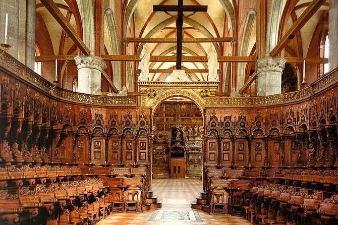 Private Tour: Venice Rialto Market, San Polo and Frari Church Walking Tour - Inside the Artworks: Titian and Bellini’s Masterpieces