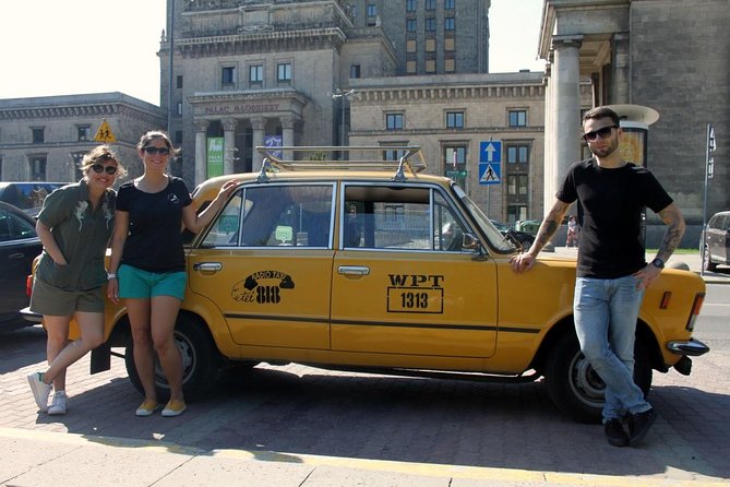 Private Tour: Warsaw City Sightseeing by Retro Fiat - Exploring Lazienki Park and Modern Landmarks