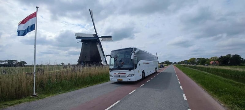 PRIVATE TOUR: Windmills, Cheese Farm, & Canal Cruise Tour - Experience the Authentic Dutch Countryside and Canals in One Private Tour