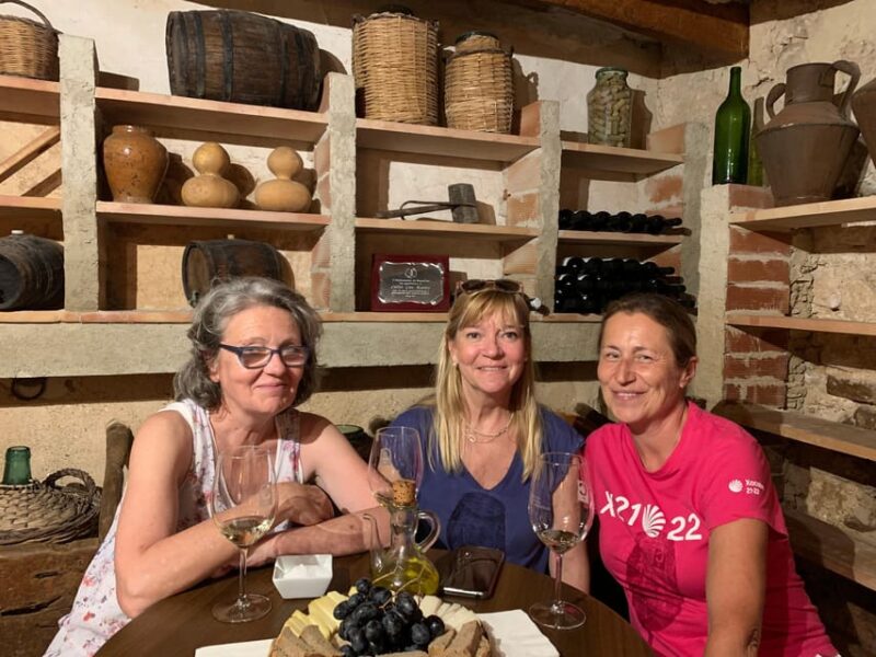 Private tour: Wine tasting, experience real Mallorca - Wine Tasting and Paired Mallorcan Snacks