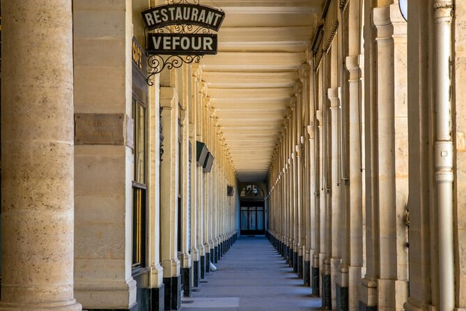 Private Tour with Guide to Midnight in Paris Movie Locations - Iconic Restaurant and Literary Landmarks