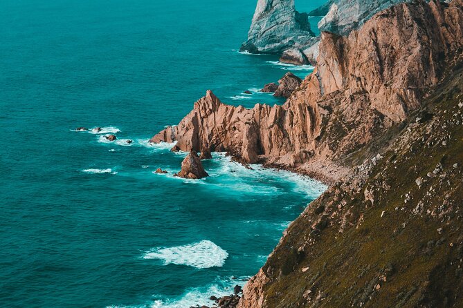 Private tour with private driver - Customizable tour - The Historic Praça do Comércio