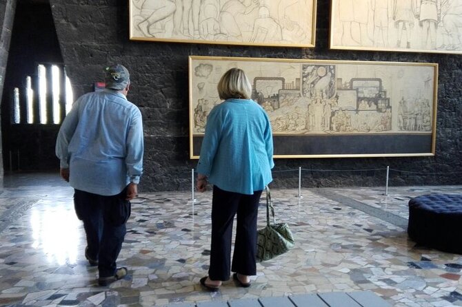 Private Tour: Xochimilco, Coyoacan and Frida Kahlo Museum - Guide Expertise: Personalization and Knowledge