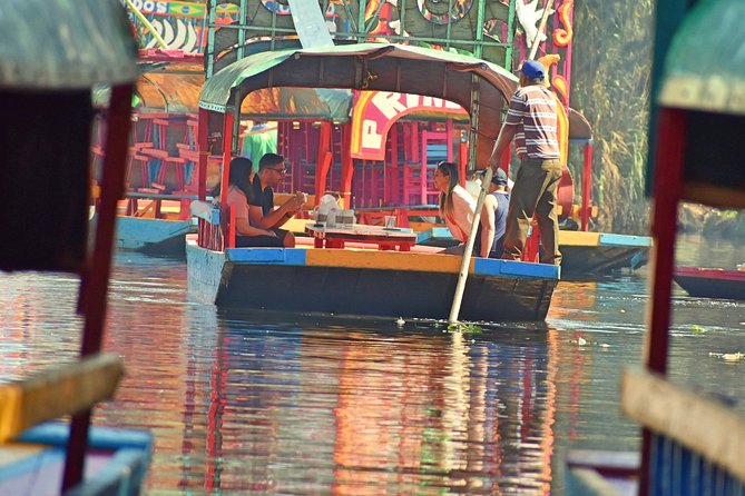 Private Tour: Xochimilco Coyoacan and Frida Kahlo's Museum and house - Experience the Vibrant Canals of Xochimilco on a Colorful Trajinera