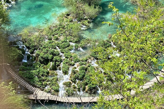 Private tour: Zagreb to the PLITVICE MAGIC LAKES - from 89 eur!! - The Guide’s Role and Tour Pacing