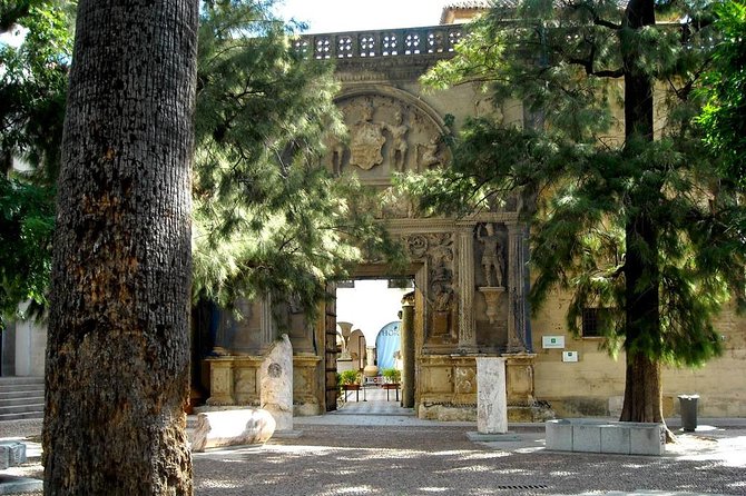 Private tourist route in Córdoba - Practical Details: Booking, Duration, and Accessibility
