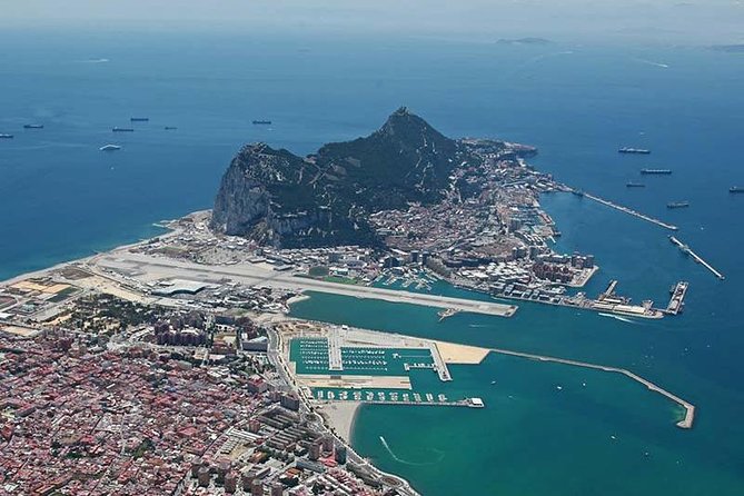 Private tours from Malaga to the Rock of Gibraltar up to 8 people - Departure from Malaga with Personalized Service