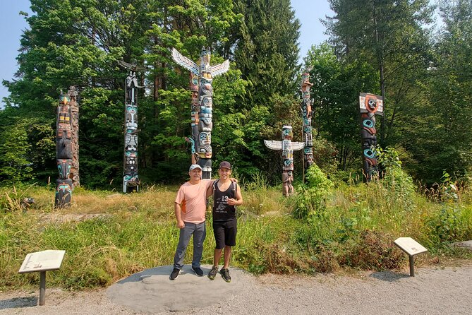 Private Tour:Whistler+Sea 2 sky gondola+Shannon Fall+Green Lake - Riding the Sea to Sky Gondola for Panoramic Views