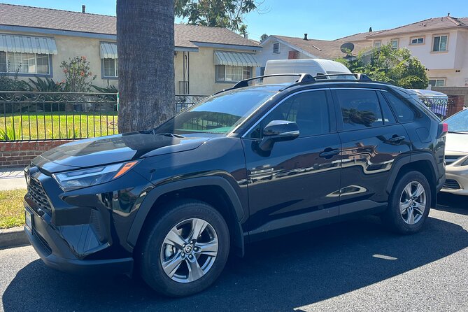 Private Transfer Anaheim Resort From or To Los Angeles - The Experience of the Ride: Comfort and Connectivity