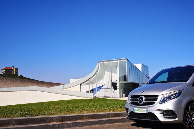Private transfer between Biarritz and Bilbao - Reliable, Fully Licensed Chauffeurs with Bilingual Communication