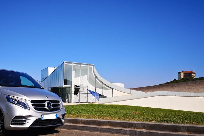 Private transfer between Biarritz and Bilbao - Frequently Asked Questions