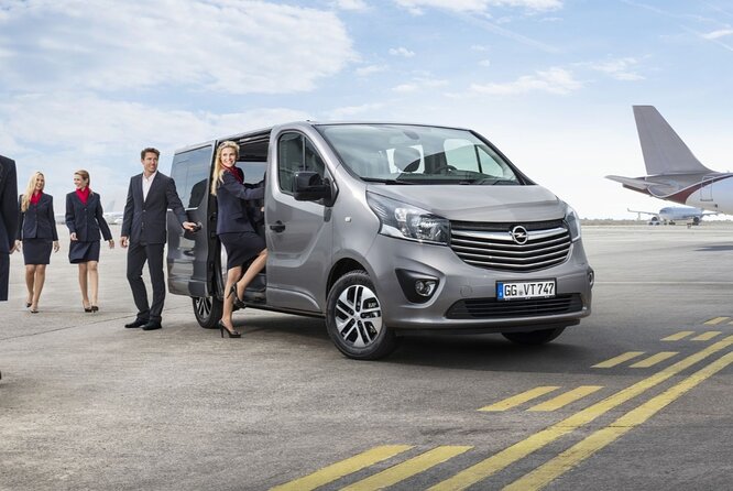 Private transfer Bucharest Henri Coanda Airport - Efficient and Trustworthy Bucharest Airport Transfers at an Attractive Price