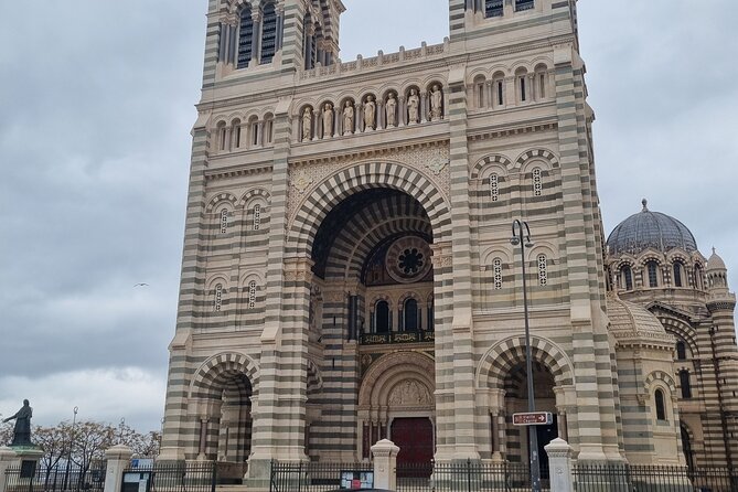 Private transfer by VAN or Electric Car to Marseille - What Makes This Service Stand Out: The Driver and Customer Care