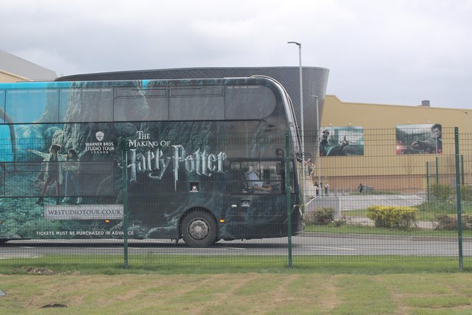 Private Transfer: Central London to Harry Potter Warner Bros Studio in Leavesden - Important Notes for Booking and Use