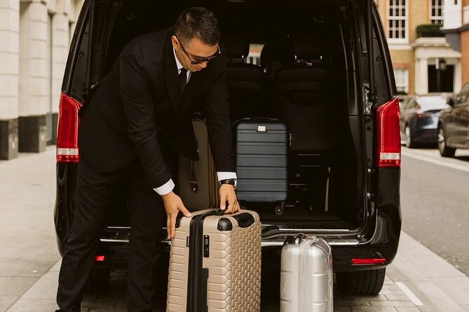 Private Transfer City Center To or From Heathrow Airport - Flexible, Private Airport Transfer Between London and Heathrow
