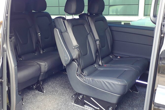 Private transfer Copenhagen airport, Port to or from the city - Vehicle Options for Different Group Sizes