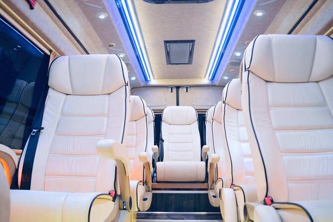 Private Transfer from Airport to Santorini Hotels - Key Points