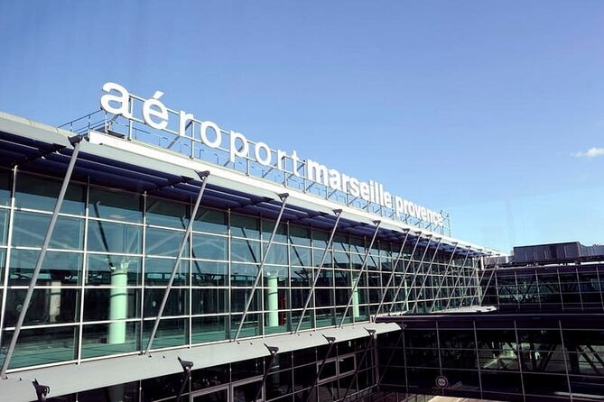 Private Transfer from Avignon to Marseille Airport - The Convenience of a Private Pickup at Your Avignon Hotel