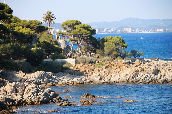 Private Transfer from Barcelona Airport to Platja d'Aro - Key Points