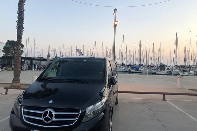 Private Transfer from Barcelona City to the Port (or vice versa) - Flexibility in Locations: From Hotels to the Port or Vice Versa