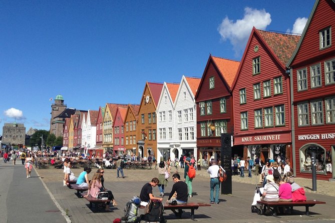 Private Transfer From Bergen Hotel to Bergen Airport - The Booking and Cancellation Policy