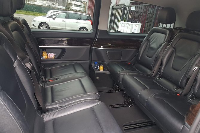 Private Transfer from Bruges to Brussels By Business car - Convenience of Pickup and Drop-off Locations