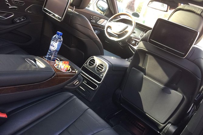 Private Transfer from Brussels to Amsterdam By Luxury car - The Best Way to Travel Between Brussels and Amsterdam
