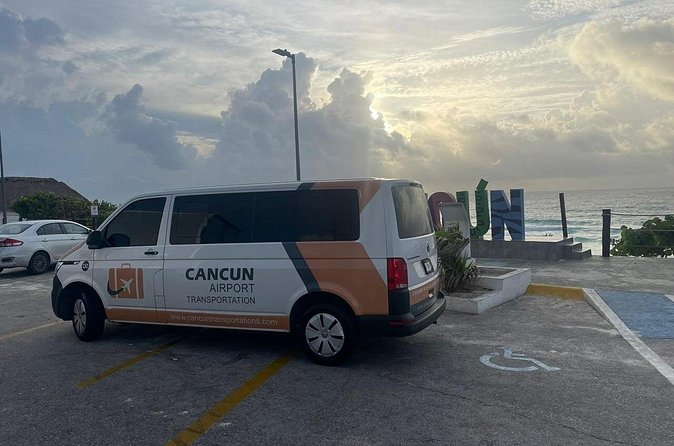 Private Transfer from Cancun Airport to Boulevard Kukulcan - Who Will Benefit Most from This Service