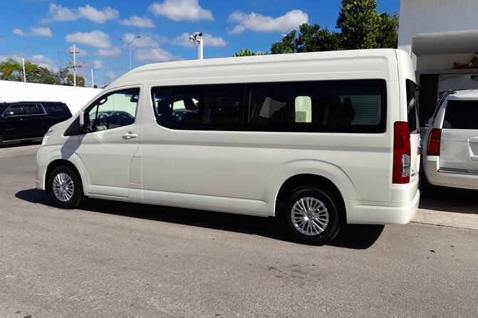 Private Transfer from Cancun Airport to Cancun Hotels - Cancun Airport Pickup with a Trusted Operator