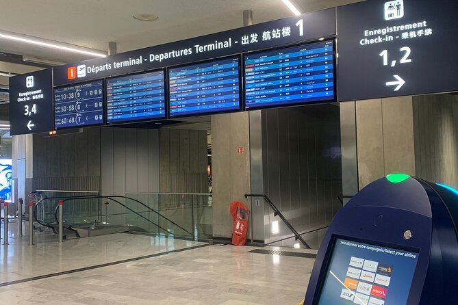 Private Transfer from CDG Airport to Paris - Vice Versa - One way - Convenient and Private Airport Transfer from CDG to Paris for Up to 3 Passengers