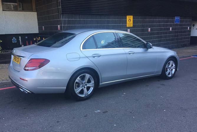 Private Transfer From City Airport to Central London - Meeting Point and Ease of Access