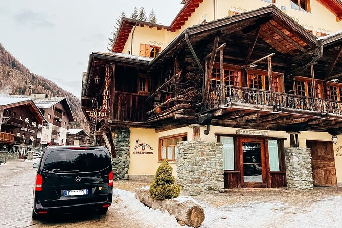 Private Transfer from Como City to Milan Airports - Punctuality and Reliability in Practice