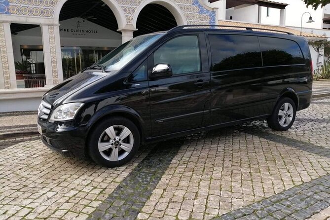 Private Transfer from Faro Airport to Carvoeiro (1-4 pax) - Key Points