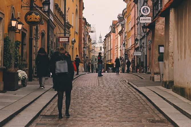 Private transfer from Gdansk to Warsaw with 2h of Sightseeing - The Experience of the Driver and Your Journey