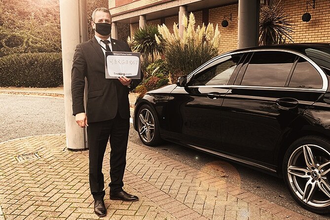 Private Transfer from Heathrow to Gatwick Airport - Key Points