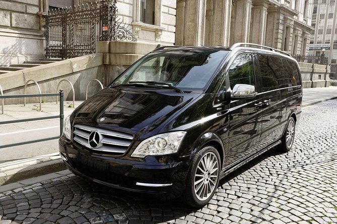 Private Transfer from Istanbul Airport (IST) to Istanbul Hotels - Limitations and Considerations