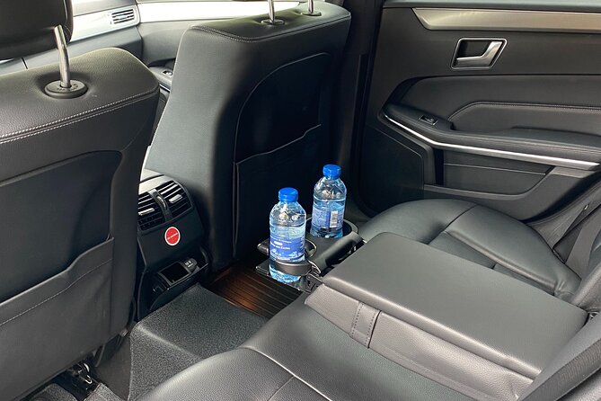 Private transfer from Klosters to Zurich Airport - Suitability for Families and Group Travelers