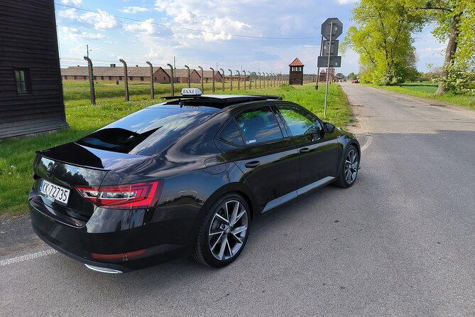 Private transfer from Krakow airport to Krakow - Why This Transfer Stands Out from Other Options