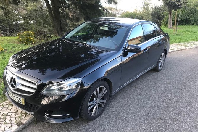 Private Transfer from Lisbon to Porto or from Porto to Lisbon - Flexibility with Timing and Wait Times