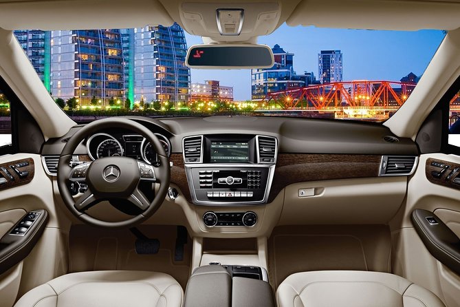 Private Transfer from Liverpool City Centre to Manchester Airport (MAN) - Efficient and Hassle-Free Transfer from Liverpool to Manchester Airport