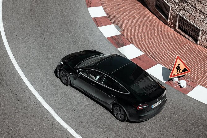 Private Transfer from London Heathrow Airport to London hotel - Flexible Pickup for All Heathrow Terminals